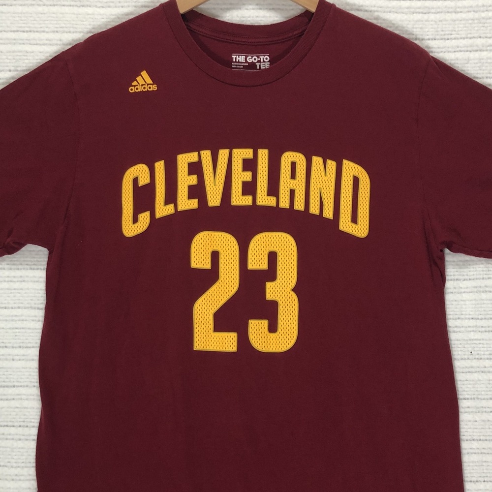 Adidas Cleveland Cavaliers James‎ #23 NBA T-Shirt Maroon Gold Large